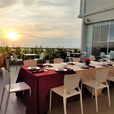 Karebosi Premier Makassar