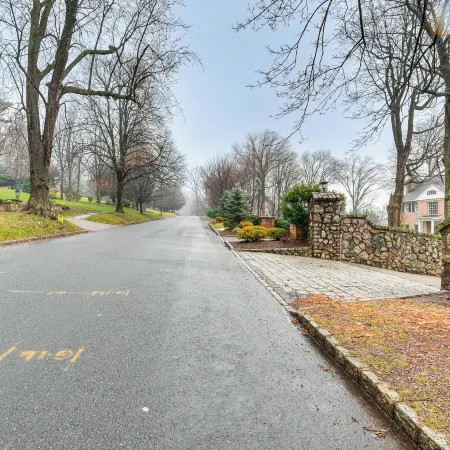 Montclair Vacation Rental ~ 7 Mi to Newark!
