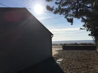 Bay Front Cottage in Historic Townbank