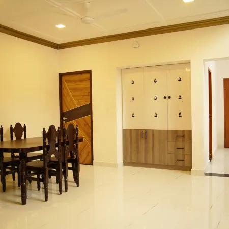 Queens Villa
