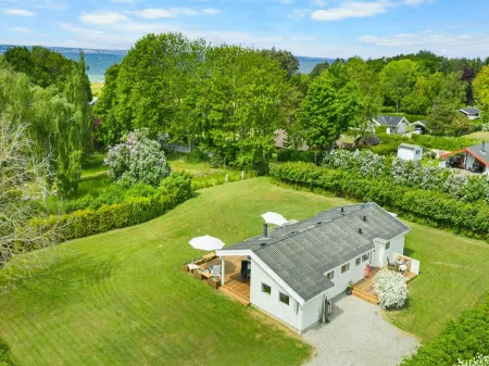 "Sofus" - 275m from the sea Отели в г. Tranekaer