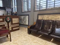 Comfort inn & suites hotel Hotels in Mfoundi