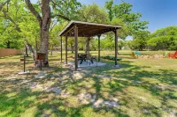 1 Mi to Somerville Lake: Home w/ Spacious Yard - 3-Star