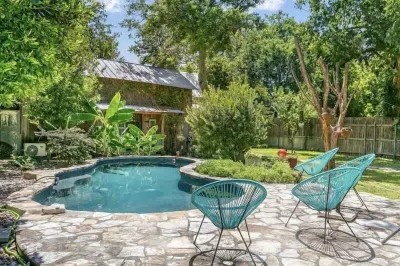 Remmler Nest Hot-Tub, Prime Location 3-Blks to Main! Hotel in zona Pioneer Museum Complex