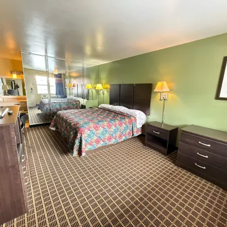 Relax Inn Hotels in Hampton