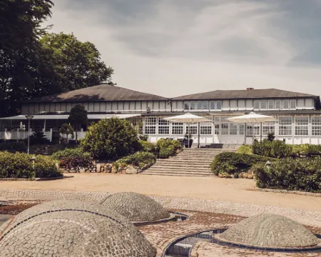 Arnbjerg Pavillonen Hotels in Varde