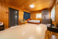 Pocheon Rose Garden Pension Hotels near Pocheon Hantan River Sky Bridge