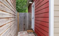 Downtown Cody Barn BnB; Sleeps 2 w/ A/C!