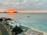 Amazing Ocean Views from this 2 bedroom apartment