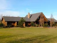 Cozy 2-Person Apartment- Type 8 Hotels in Ho