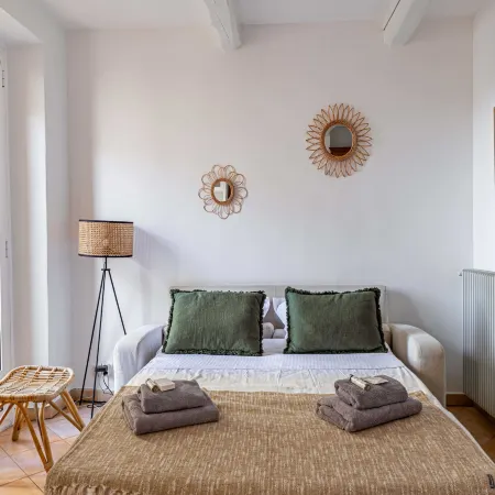 Charming apartment in the heart of Le Suquet.