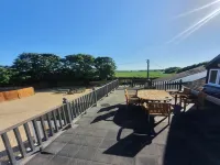 Hawk House | Standard Double Hotels in Warminster