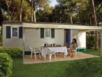 Sunny Chalet in Baia Domizia Hotels in Cellole