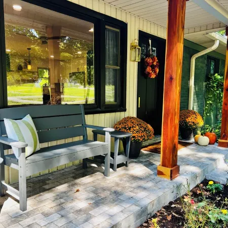Carters Creek Cottage just minutes away from Franklin, Leipers Fork, South Hall.