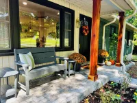 Carters Creek Cottage just minutes away from Franklin, Leipers Fork, South Hall.