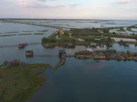 Bungalow in Po Delta Park with Beach Access