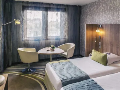 Mercure Angers Centre de Congrès Hotels near University of Angers