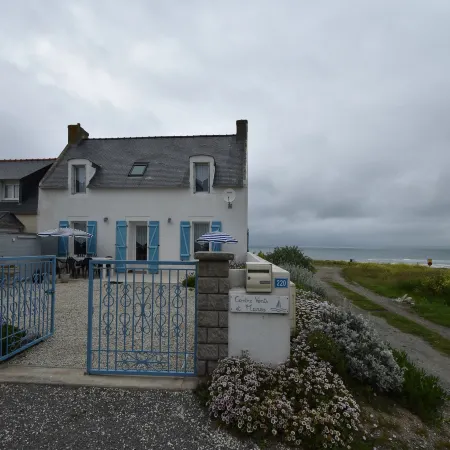 Beautiful holiday home by the sea in Penmarch