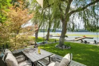 Lakefront, Sand Beach, Hot Tub, Dog Fence, BBQ - 3 tähden