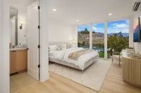 Lake Chelan Luxury Villa w/ Views•Private Beach•Marina•Pool•Spa•Sauna-Sleeps 24