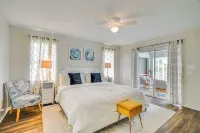 Villa Sol Mate - Waterfront Cape Coral Home! - Parkering