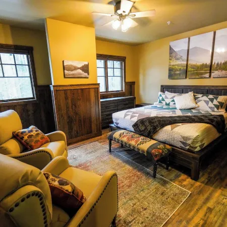 Apgar Lookout Suites