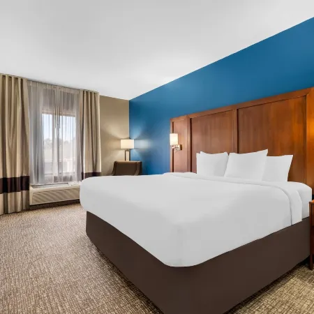 Comfort Inn & Suites Augusta West Near Fort Gordon