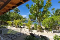 Coco de Mer Hotel and Black Parrot Suites Hotels in Praslin