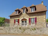 Elegant Villa in Saint-Médard