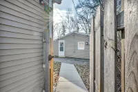 Fenced.Private Bungalow-CLE & BW.Dog Friendly!