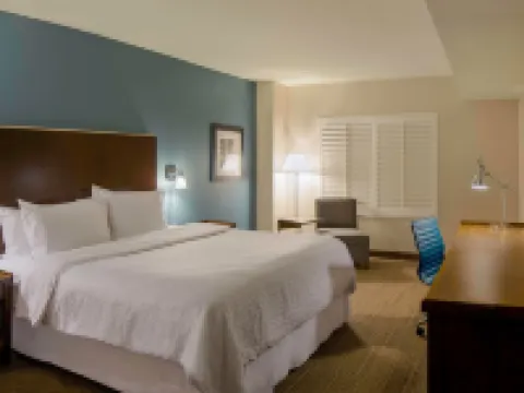 โฟร์พอยท์ส บายเชอราตัน โคโค่บีช โรงแรมในโคโค่บีช