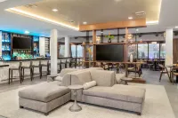 Hilton Galveston Island Resort - bar