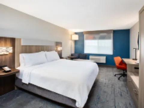 ホリデイ イン エクスプレス ホテル & スイーツ ディファイアンス by IHG ディファイアンスのホテル