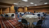 Graduate by Hilton Lincoln - breakfast