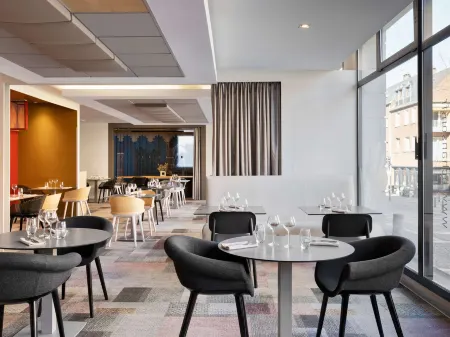 Hôtel Mercure Amiens Cathédrale Отели рядом с достопримечательностью «Парк Сен-Пьер»