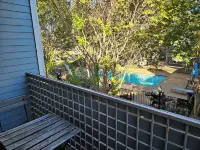 I30 – World Cup Stay - 18 Min to at&T - Sleeps 2 - Public Transit