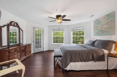 Lake Hideaway Waterfront Condo w/ Resort Perks!