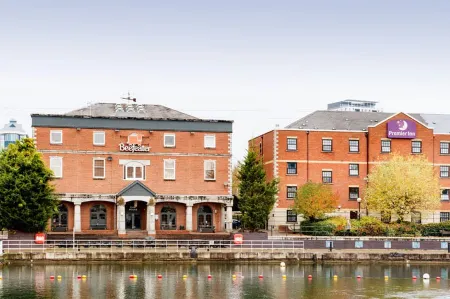 Manchester Salford Quays