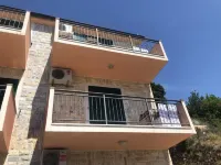 Apartmani Villa Borzic Hotel a Omis
