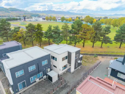 THE SHIMMER FURANO Hotels in Shimogoryo