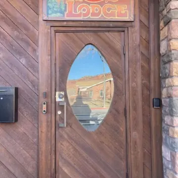 Welcome To The New Kanab Lodge Suite 22
