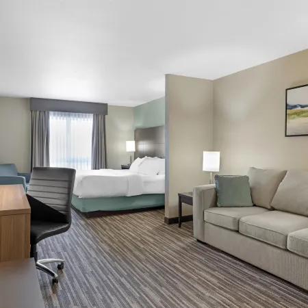 Best Western Plus Dartmouth Hotel Suites