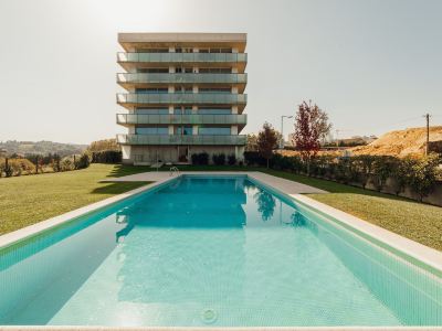 Amazing Pool Apartments by Vacationy