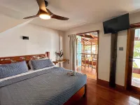 Bocas Beachfront Lodge Hotels in Carenero