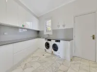 Expansive Toowoomba Retreat with Garden BBQ