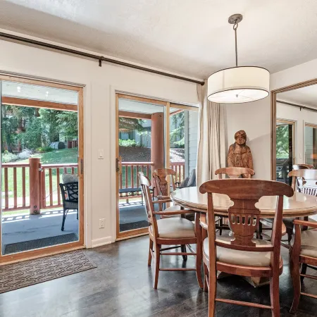 Summertime Fun! Walkout Patio to Pool, Pickleball Tennis Golf Hiking Biking BBQ Activities