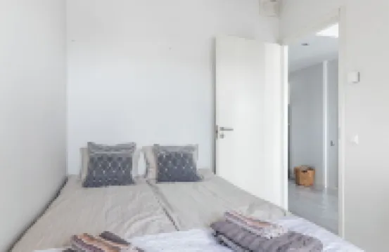 Modern 1BR Home with Sauna & Balcony