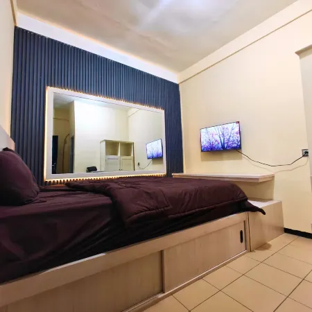 Roomy Guesthouse