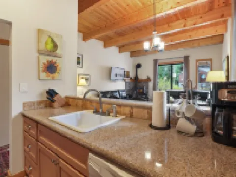 Comfort In The Sierras - Edelweiss 2br - Kirkwood 3 Bedroom Condo Hotels in Kirkwood