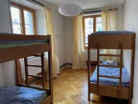 Maison La Coquille - Hostels